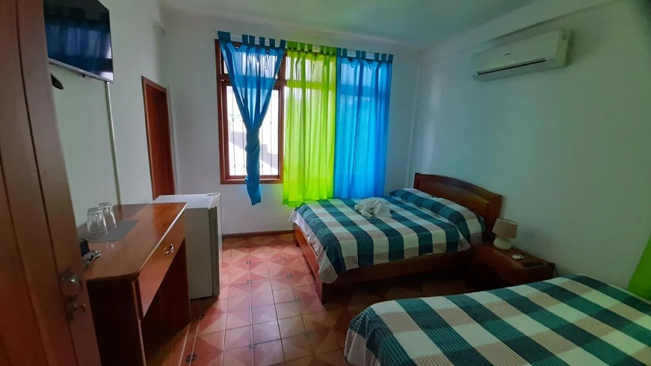 Guest house El Paraiso Puerto Ayora  Ecuador
